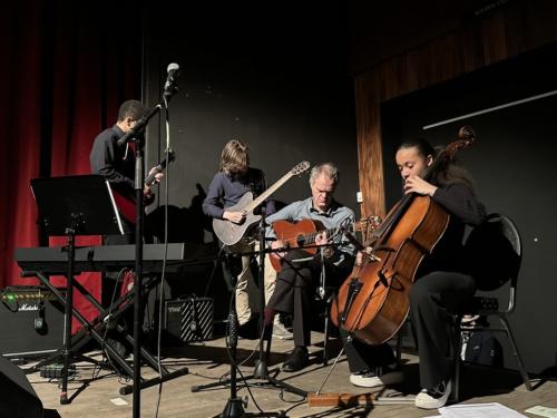 008D1F88-4E66-41E2-95BB-A67D1CBE38C9 1 105 c