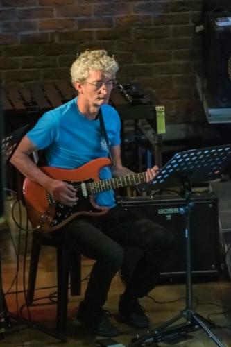 04052019-DSC 4886.comp 