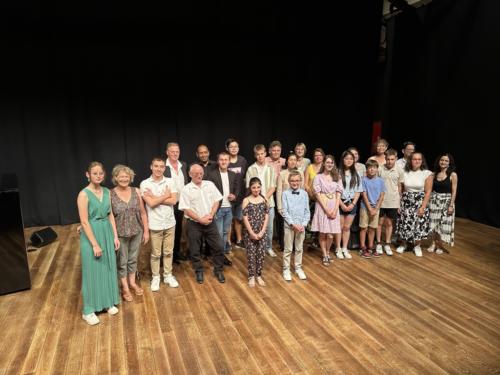 06FC2F20-8DE4-428C-A22C-203FC7D9689D 1 105 c