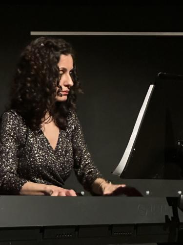 391115FA-846F-4F89-AA89-0A584CE2A996 1 105 c