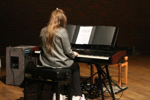 3E1730EA-051A-4AA2-8ED5-8DF4163E5F88 1 105 c