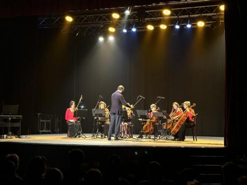 460819CA-078E-4011-8C26-65FDB79A0312 1 105 c