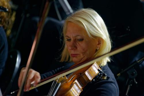 5F4D4523-F40E-45EF-AE53-14A8AB94A6D9 1 105 c