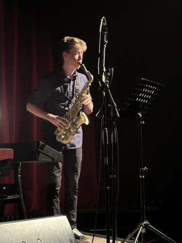 669DEC71-A275-4678-9F16-52C55FD04A79 1 105 c