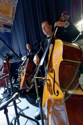 93FF5FA4-BC4C-4C23-B51B-07C8F6B28AF3 1 105 c