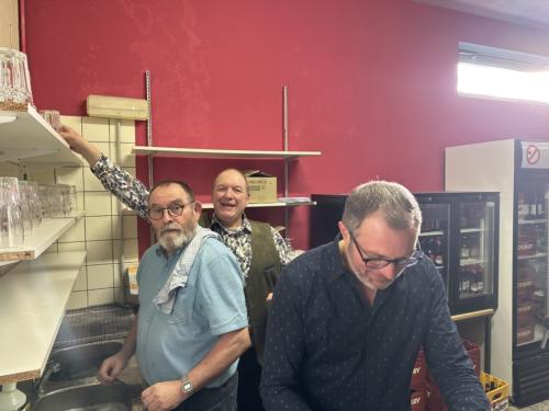 A90B924D-6291-4D04-8E20-2F4C22485EF3 1 105 c