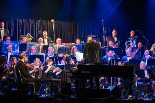 AA9386E9-F5C1-4F08-8A63-5A999895101A 1 105 c