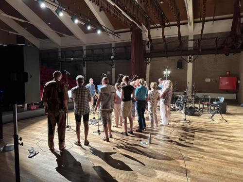 B2B51BCC-6C08-4877-95B3-CAAD403A072E 1 105 c