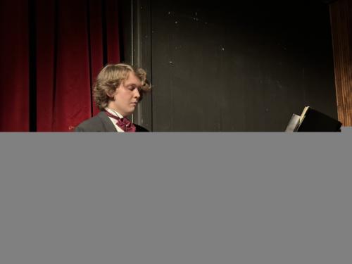 CEFA9D5E-9D8B-41B0-A3BD-786361780B32 1 105 c