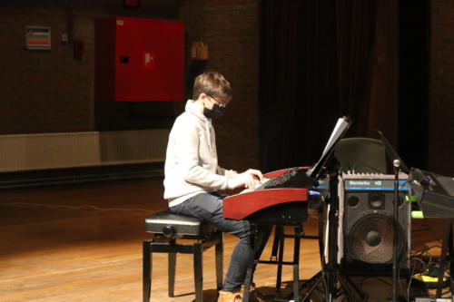 CFC6992B-A661-497C-B015-7D3A1A0710EF 1 105 c