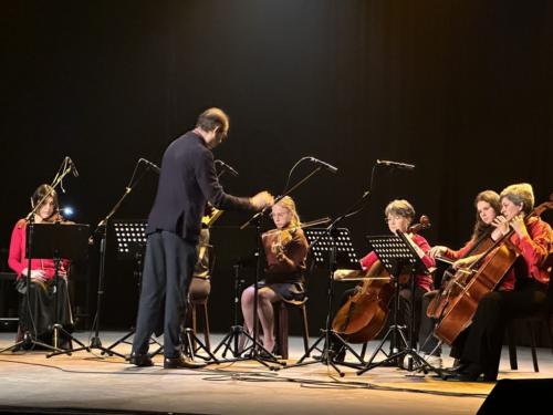 F0F3D033-DE98-4643-9463-B4DDCC81128B 1 105 c