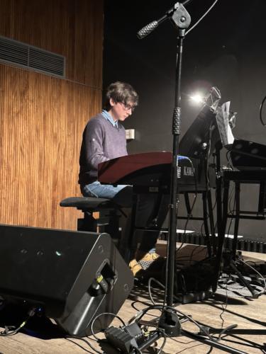 F12ED7EE-FB02-43BF-A469-B2570B4ADA7A 1 105 c