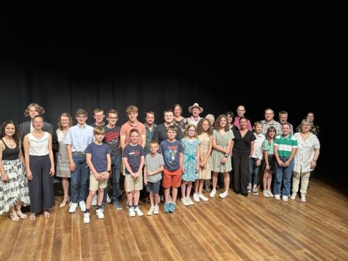 F4D5394F-EA08-4DA7-8B95-58E9ED4D4057 1 105 c